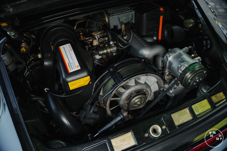 Porsche 911 Carrera 3.2 WTL