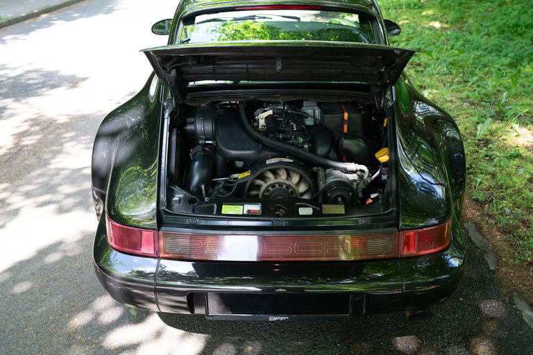 Porsche 964 Carrera 4 WTL
