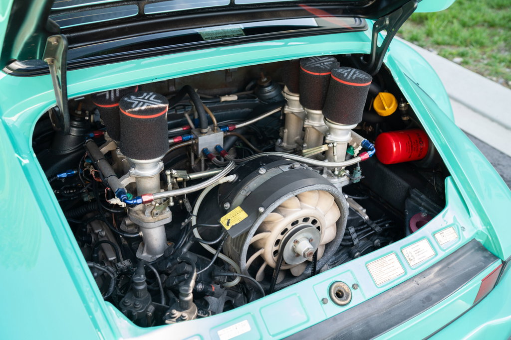 Porsche 911 by RWB