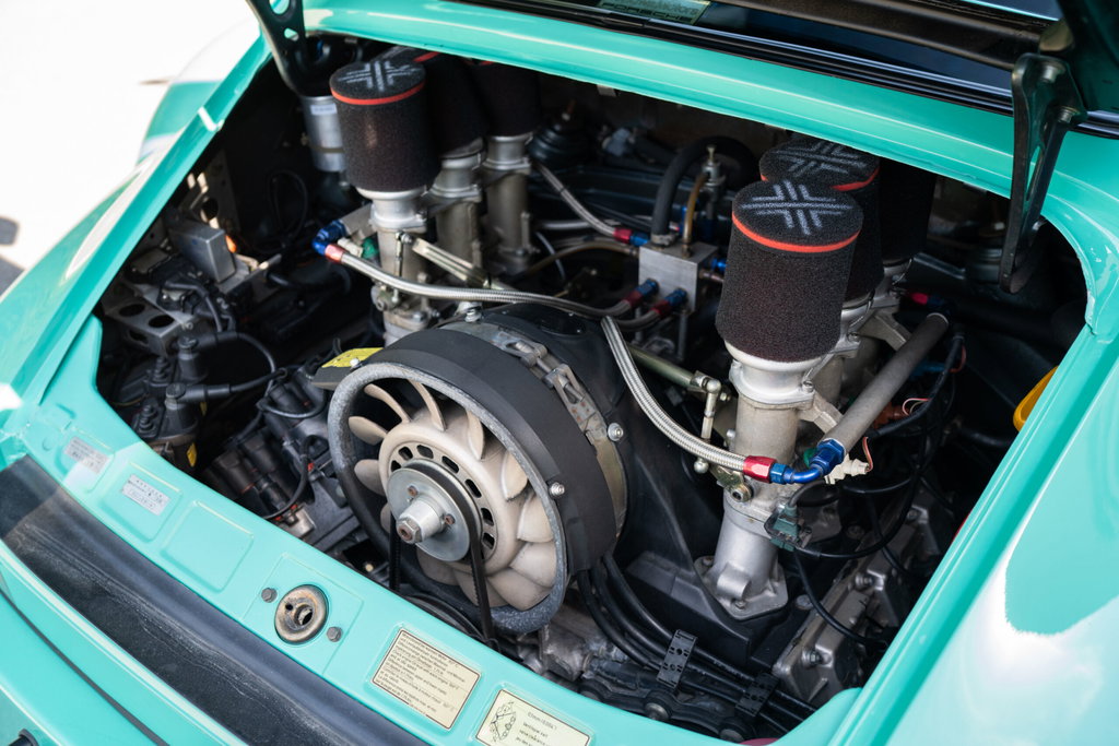 Porsche 911 by RWB