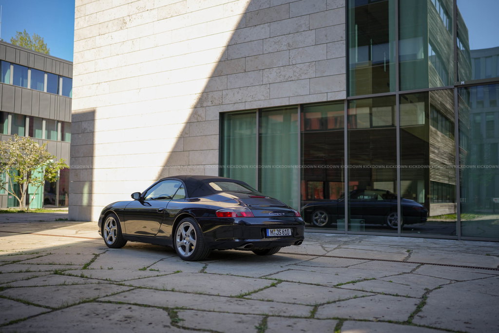 Porsche 996.2 Carrera 4