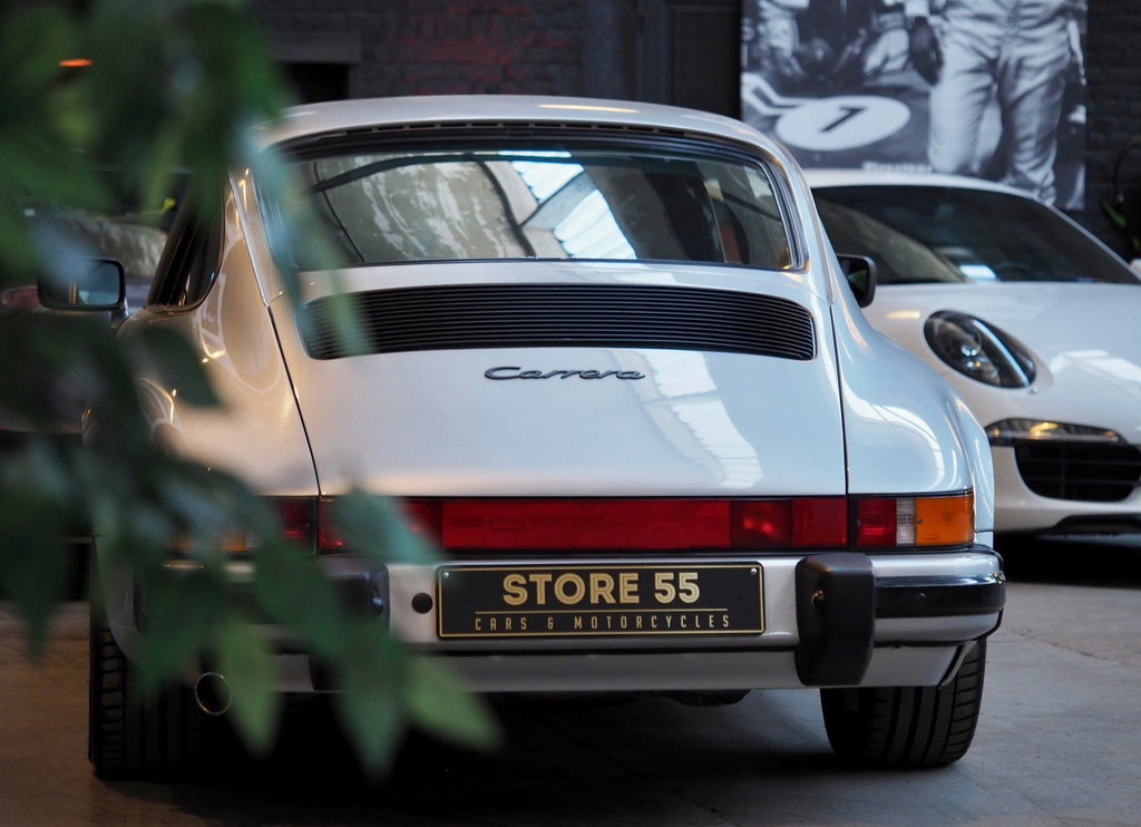 Porsche 911 Carrera 3.2