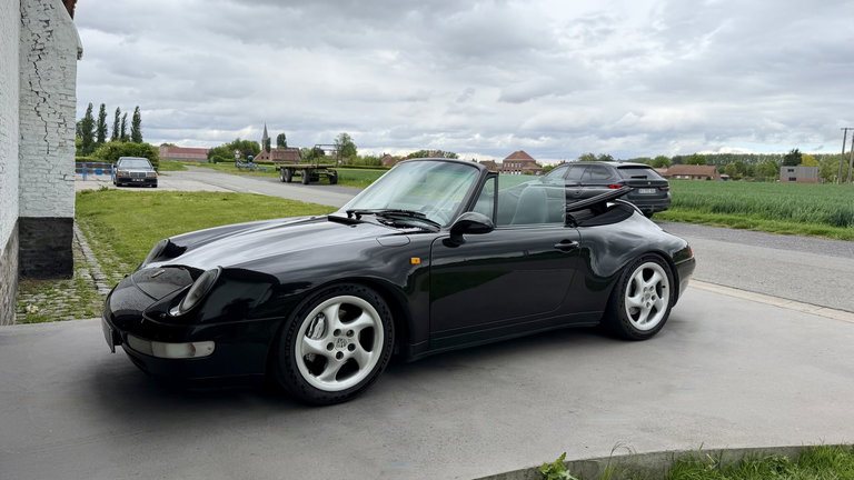 Porsche 993 Carrera 4