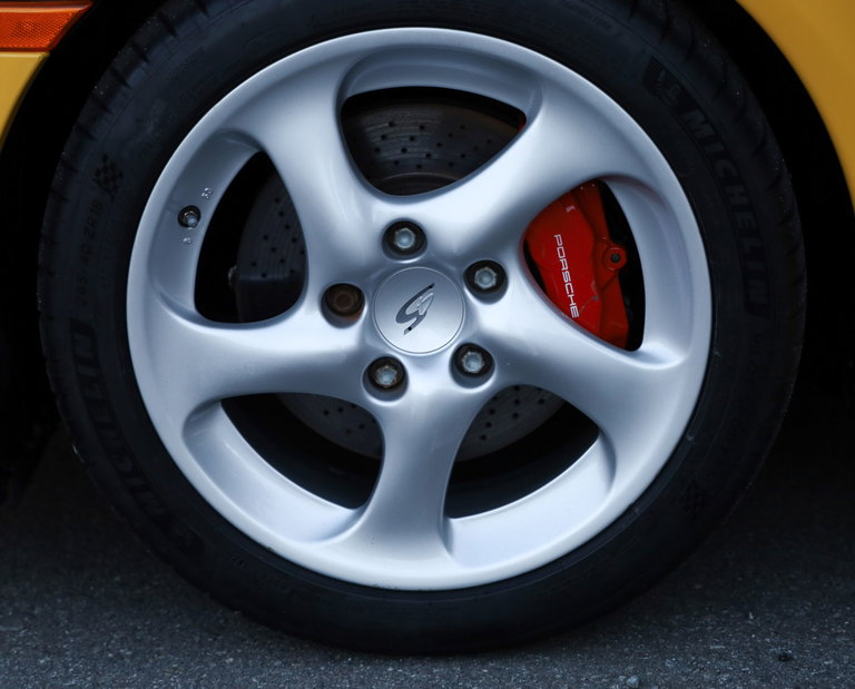 Porsche 996.2 Carrera 4S