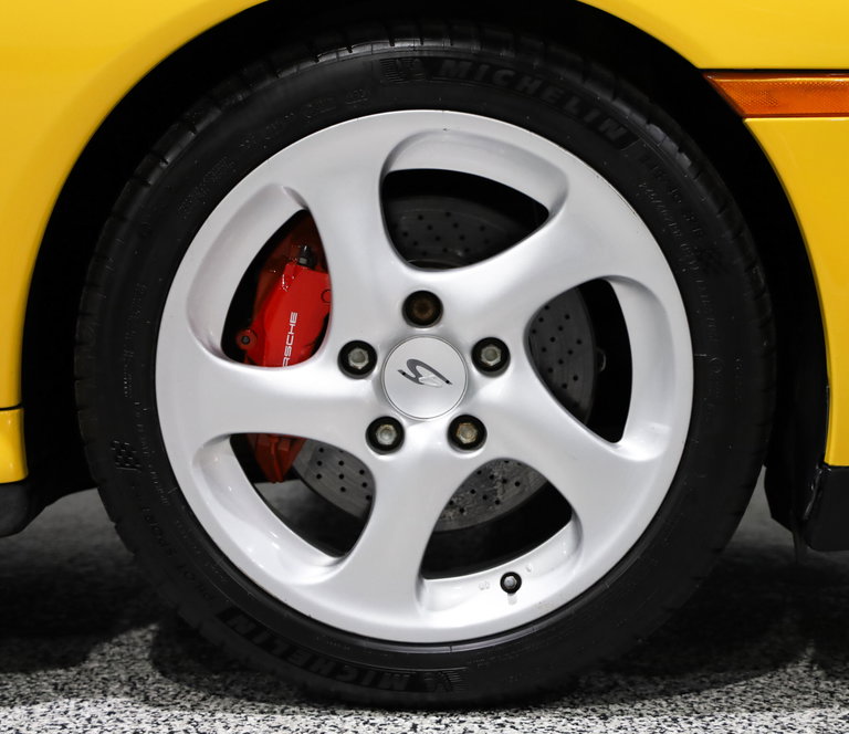Porsche 996.2 Carrera 4S