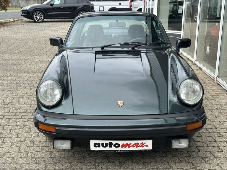 Porsche 911 SC