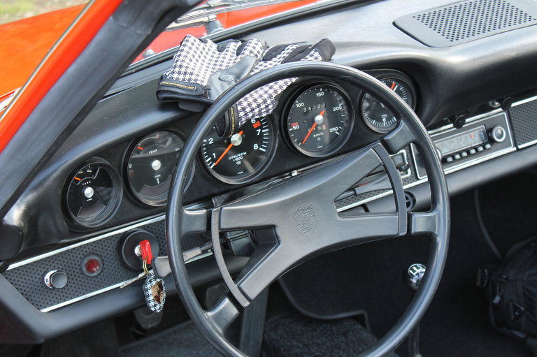 Porsche 911 T