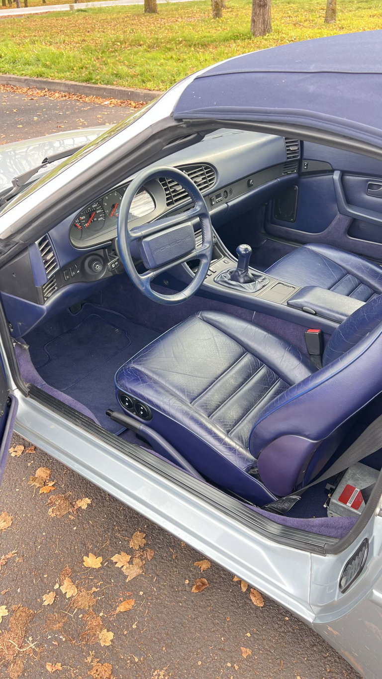 Porsche 944 Turbo Cabriolet