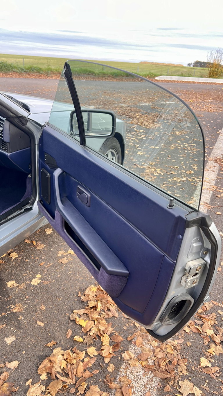 Porsche 944 Turbo Cabriolet