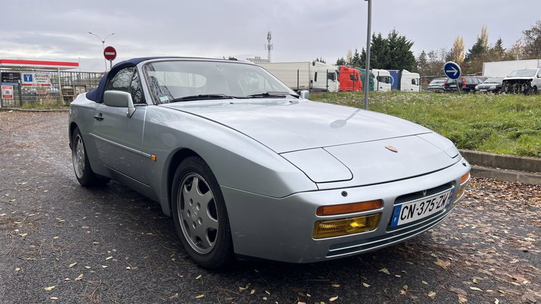 Porsche 944 Turbo Cabriolet