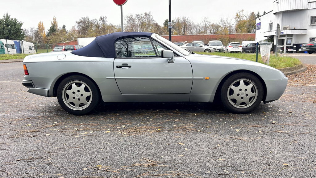 Porsche 944 Turbo Cabriolet