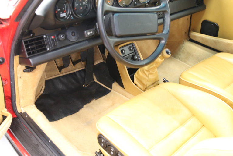 Porsche 911 Turbo 3.3 (US)