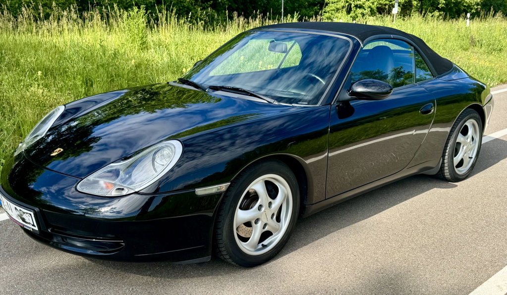 Porsche 996 Carrera 4