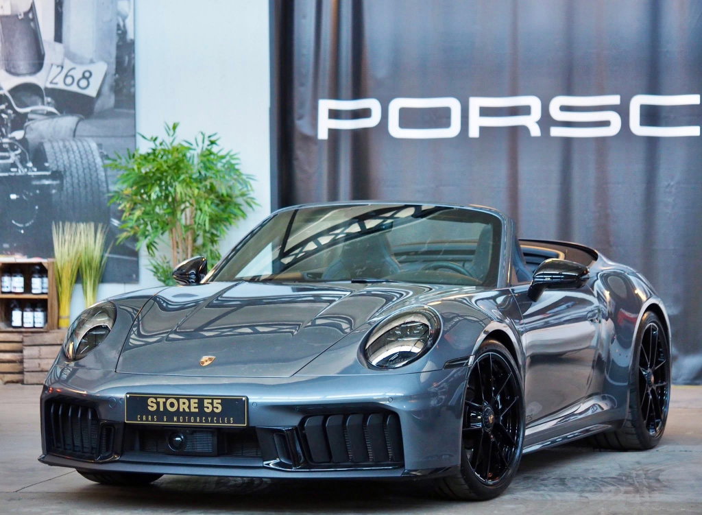 Porsche 992.2 Carrera 4 GTS