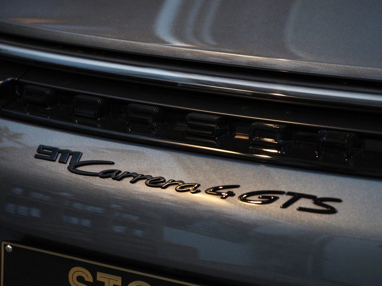 Porsche 992.2 Carrera 4 GTS