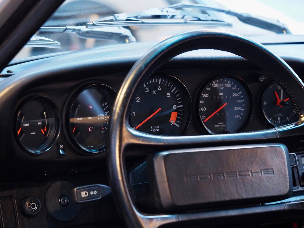 Porsche 911 Carrera 3.2