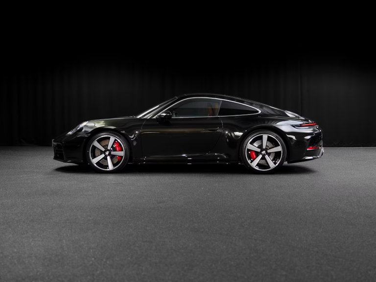 Porsche 992.2 Carrera 4S