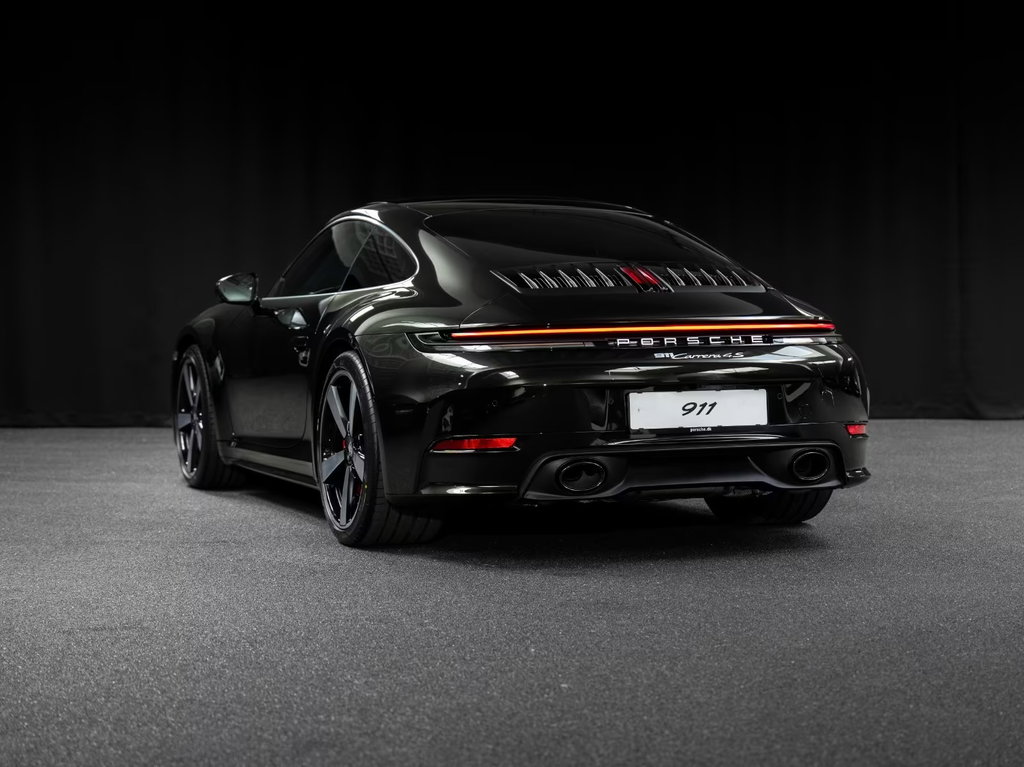 Porsche 992.2 Carrera 4S