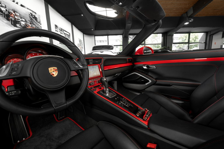 Porsche 991 Carrera 4