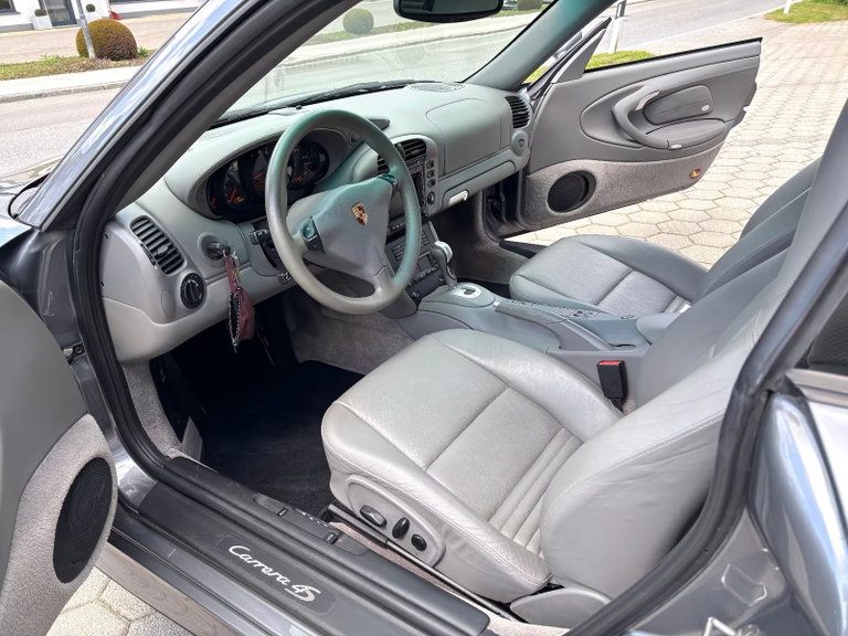 Porsche 996.2 Carrera 4S