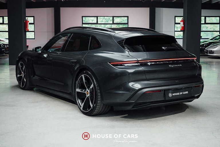 Porsche Taycan 4S Sport Turismo