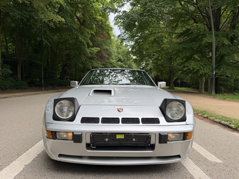 Porsche 924 Carrera GT