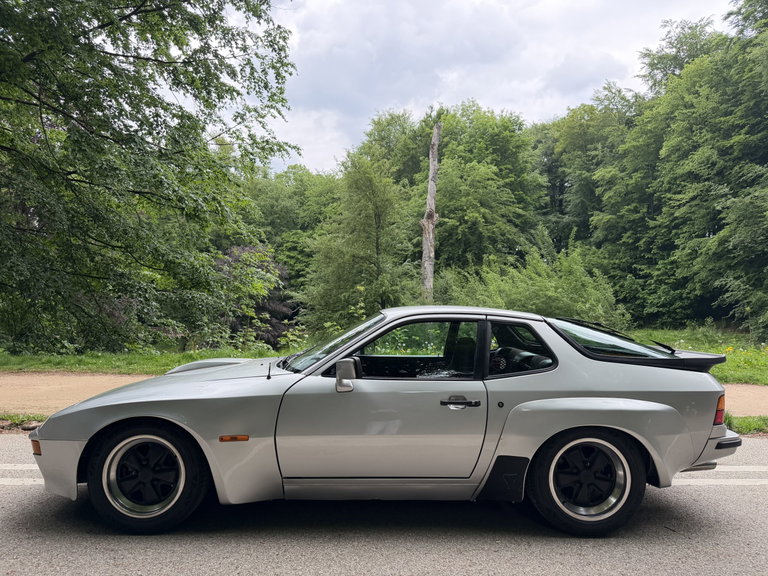 Porsche 924 Carrera GT