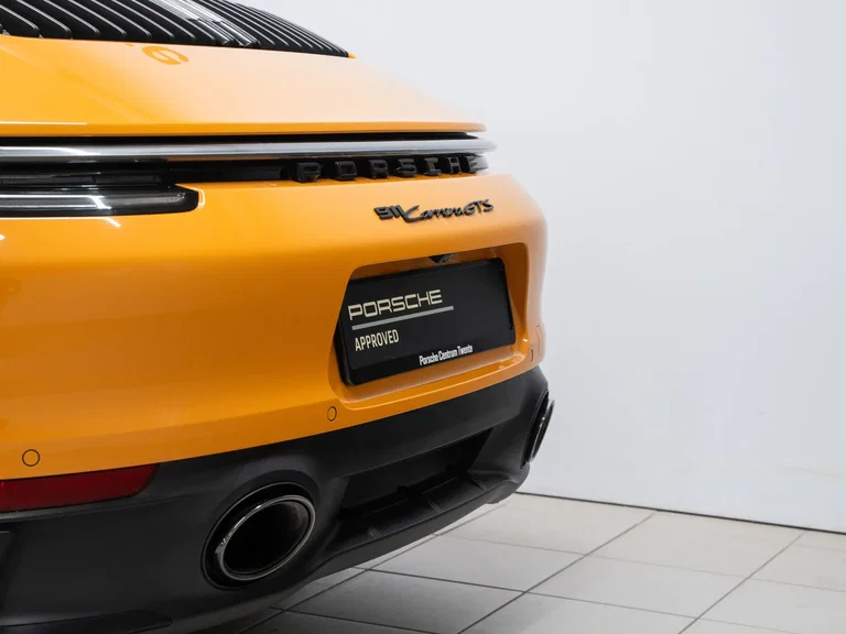 Porsche 992 Carrera GTS