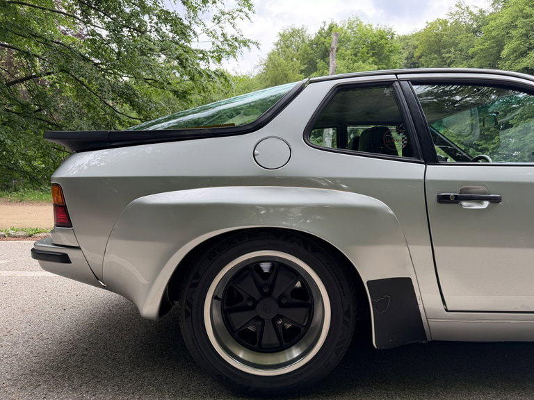 Porsche 924 Carrera GT