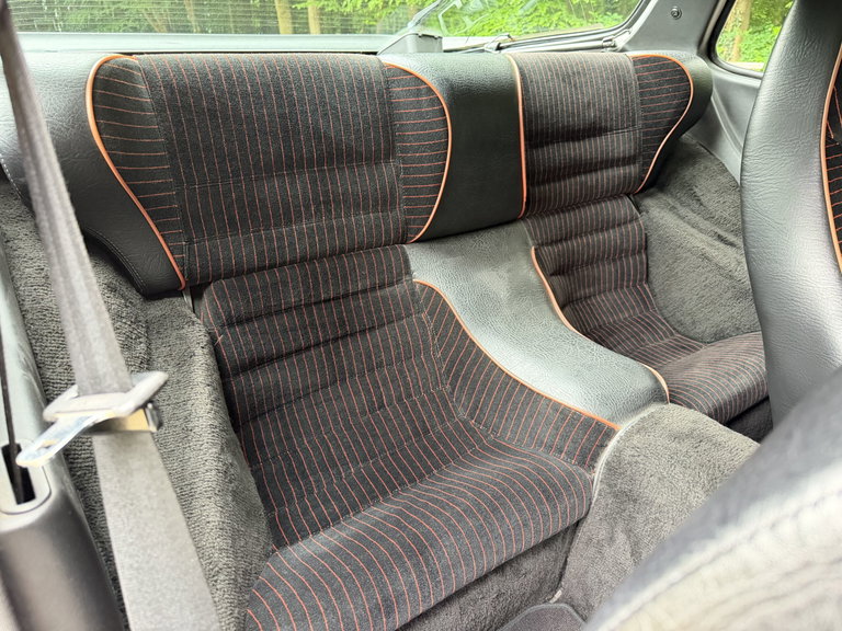 Porsche 924 Carrera GT
