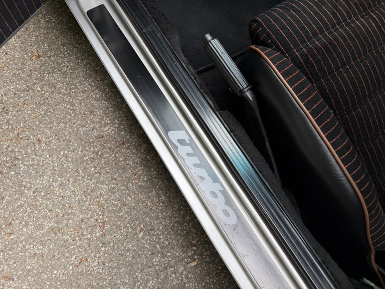 Porsche 924 Carrera GT