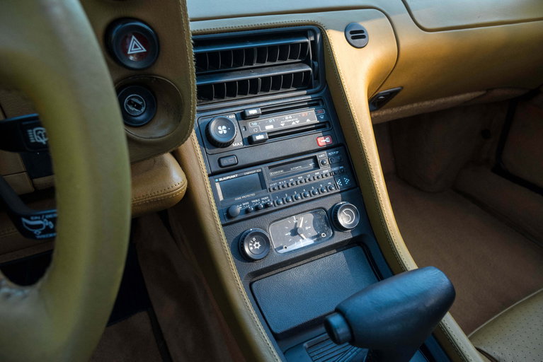 Porsche 928 GTS