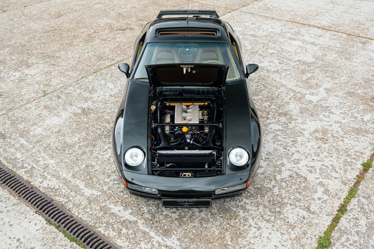 Porsche 928 GTS