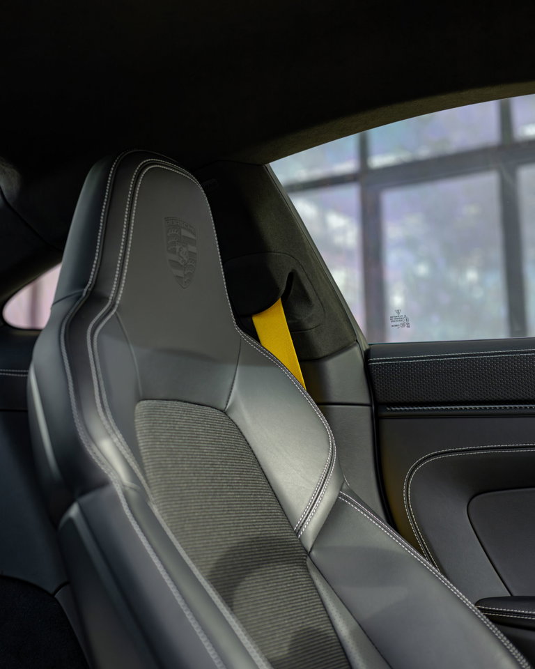 Porsche 992 GT3 Touring