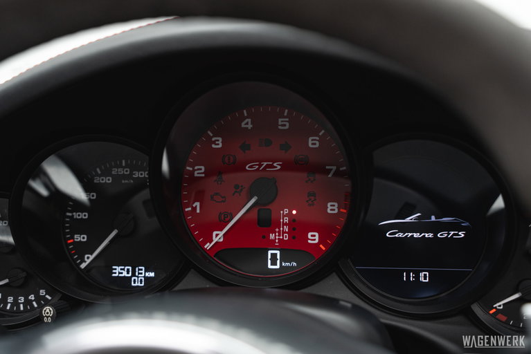 Porsche 991 Carrera GTS