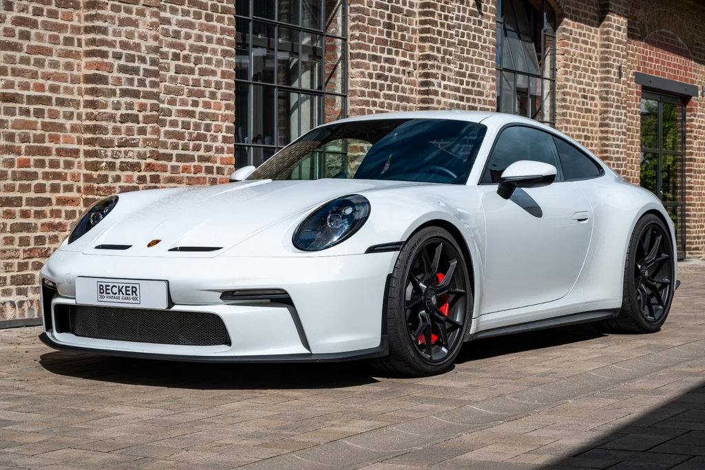 Porsche 992 GT3 Touring