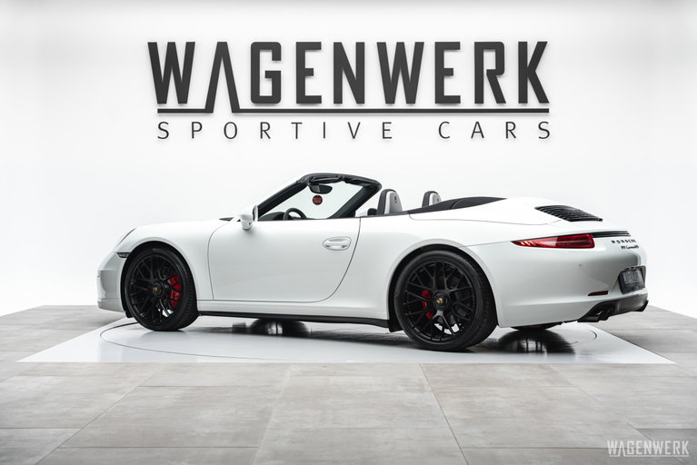 Porsche 991 Carrera GTS