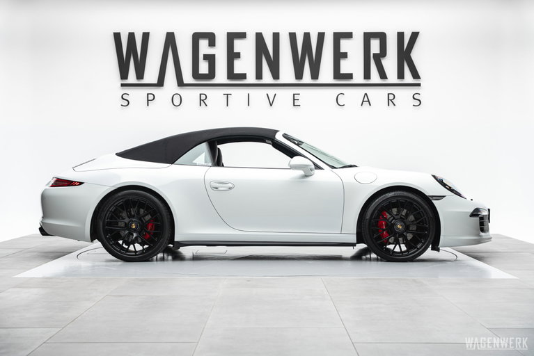 Porsche 991 Carrera GTS