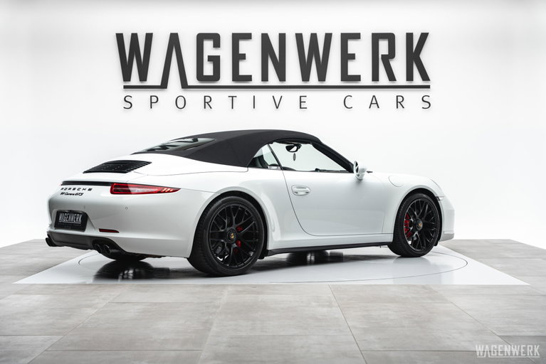 Porsche 991 Carrera GTS