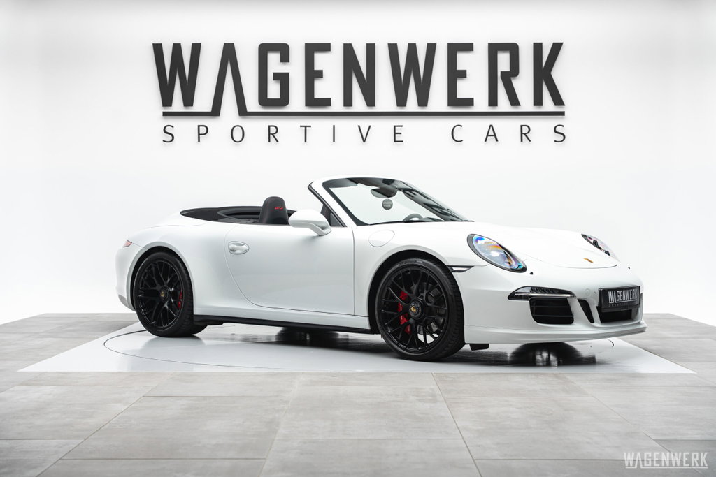Porsche 991 Carrera GTS