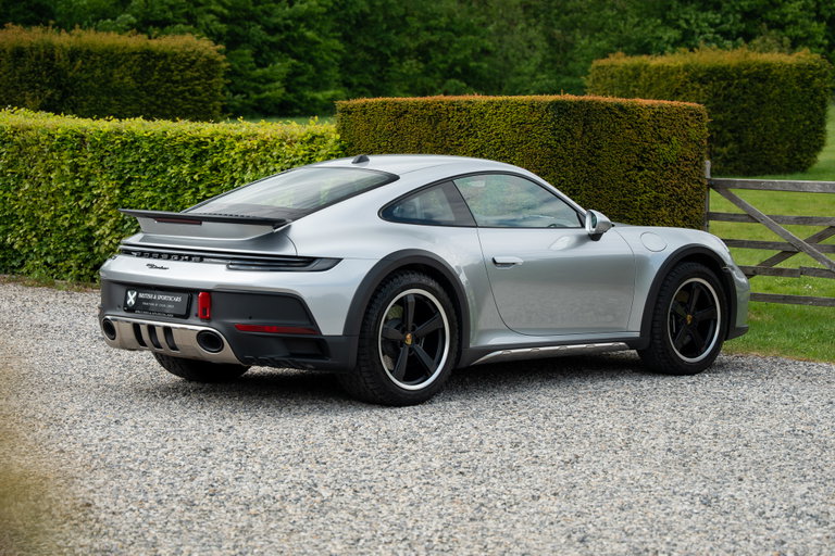 Porsche 911 Dakar