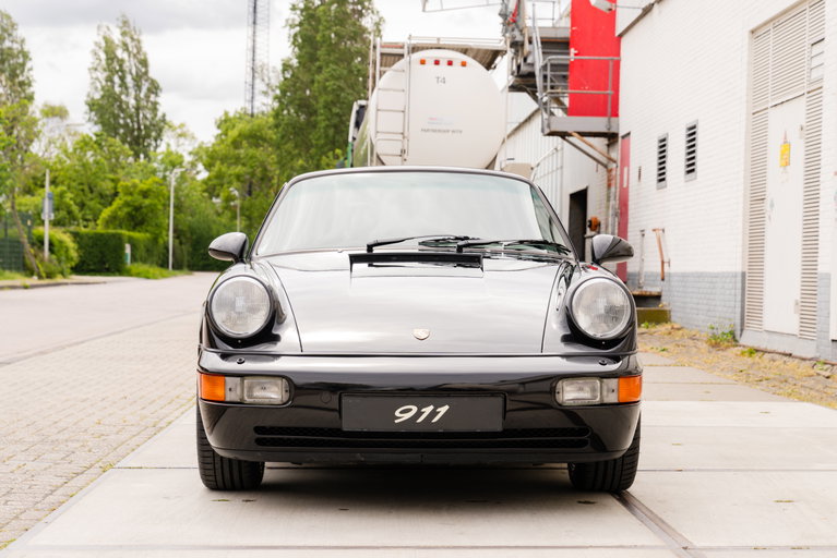 Porsche 964 Carrera 4
