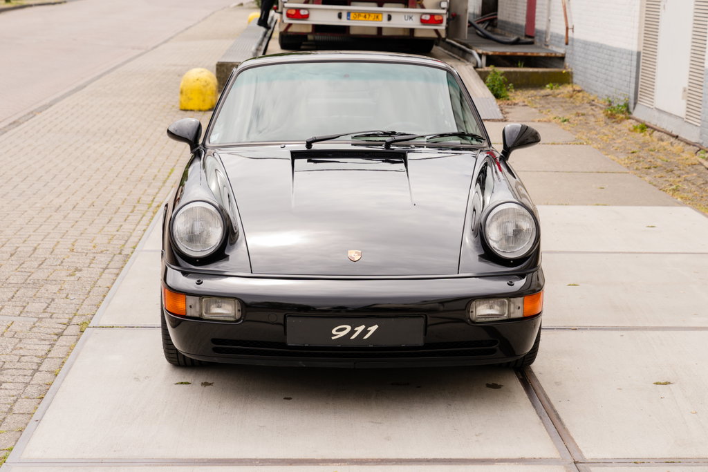 Porsche 964 Carrera 4