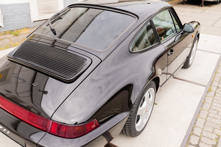 Porsche 964 Carrera 4