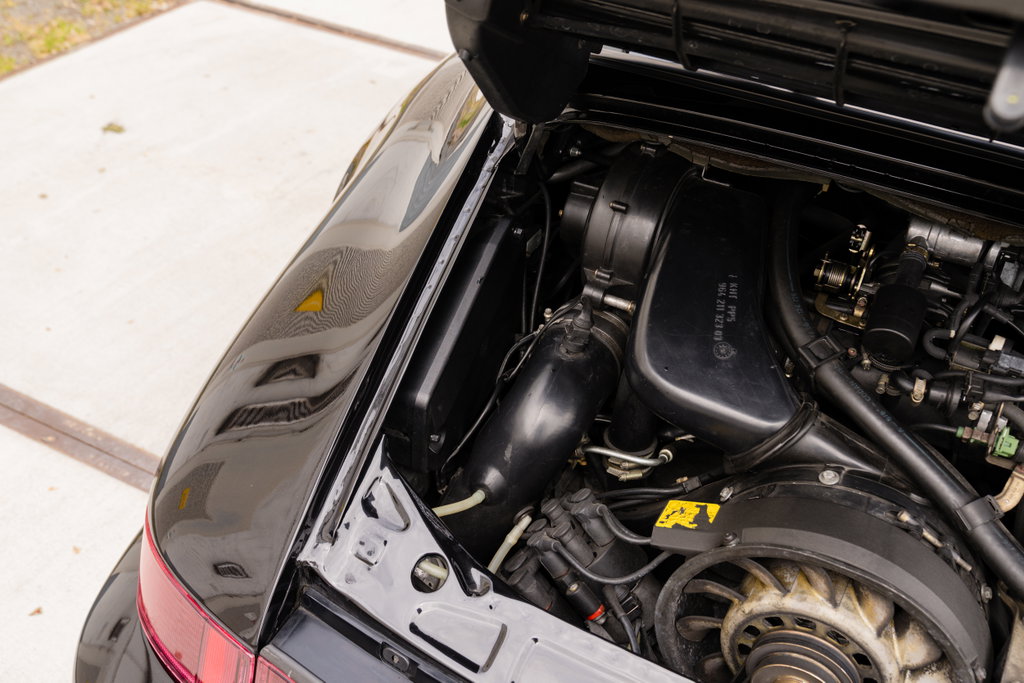 Porsche 964 Carrera 4