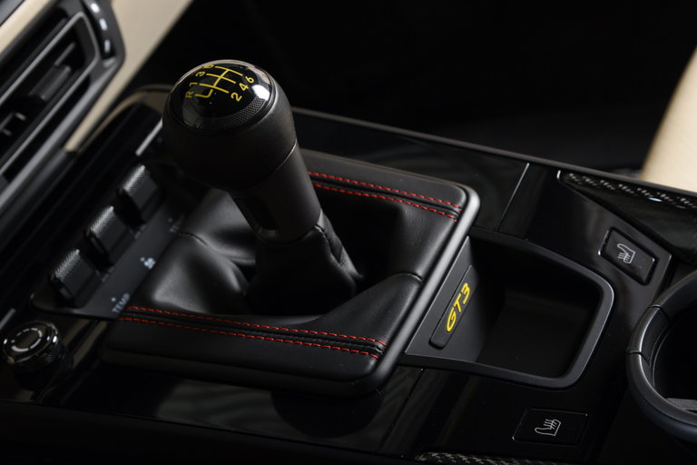 Porsche 992 GT3 Touring