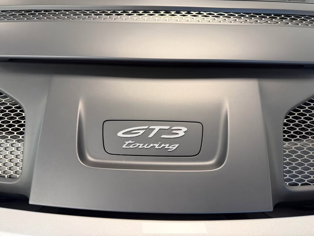 Porsche 992 GT3 Touring
