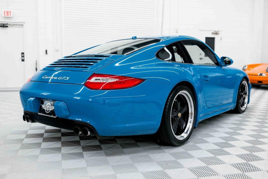 Porsche 997.2 Carrera GTS