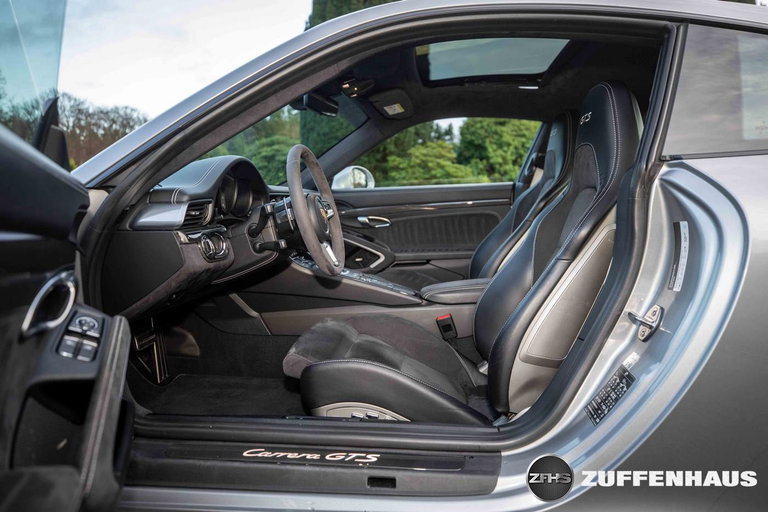 Porsche 991.2 Carrera GTS