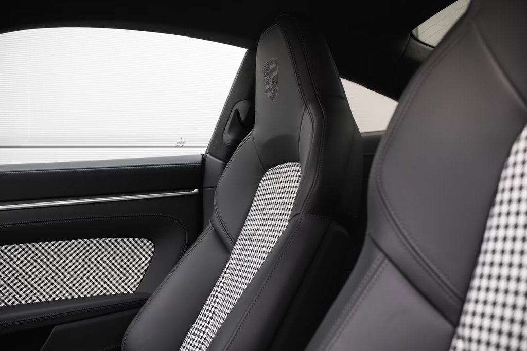 Porsche 992 Turbo S